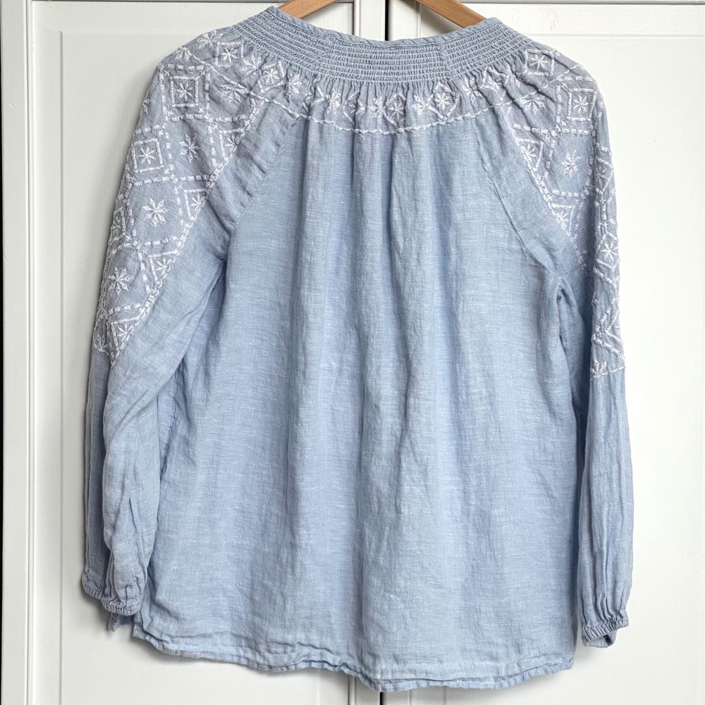 Joie Blue 100% Linen Embroidered Peasant Blouse Tassel Tie Top Size Medium - Picture 2 of 9
